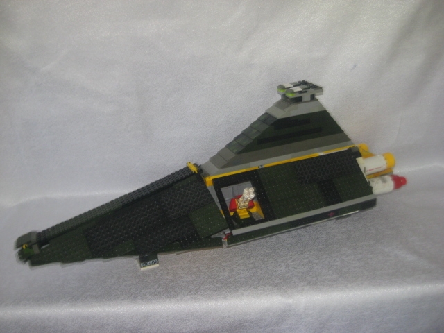 LEGO MOC - В далекой-далекой галактике... - шатл республиканцев класса венатор
