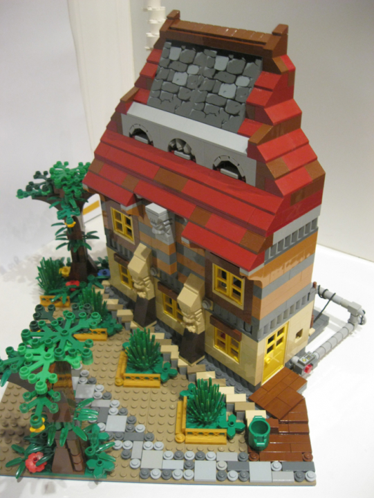 LEGO MOC - Потому что мы можем! - Швейцария 'сухих' туалетов!: Дом Харди