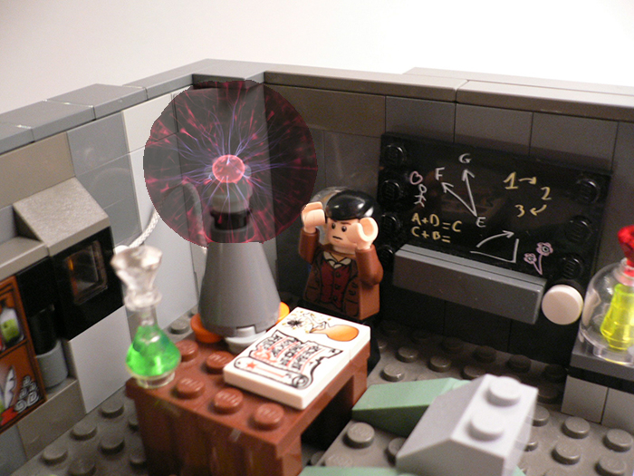 LEGO MOC - Потому что мы можем! - Никола Тесла: 'Работает!!!!'