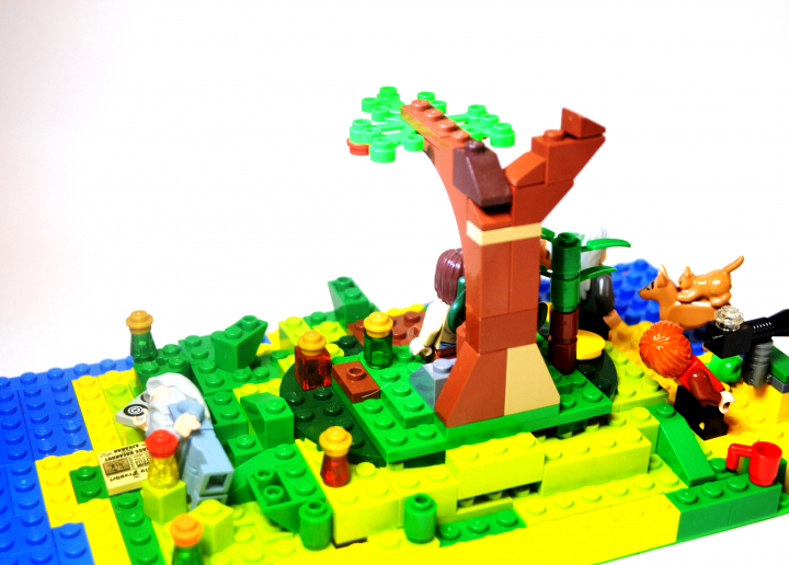 LEGO MOC - Потому что мы можем! - 'Остров открытий': Сзади.