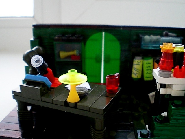LEGO MOC - Потому что мы можем! - 'Воздушный змей Бенджамина Франклина': Пока-что светильники еще на масле и свечах, но великий ученый только что сделал первый вклад в использование электроэнергии!