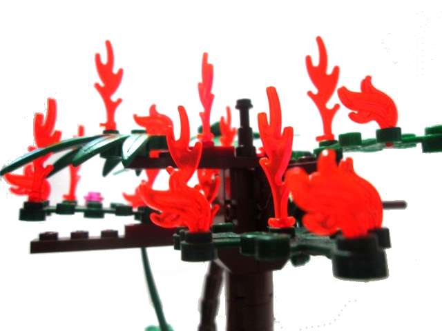 LEGO MOC - Потому что мы можем! - Людям огонь небесный: Пламя на листве дерева
