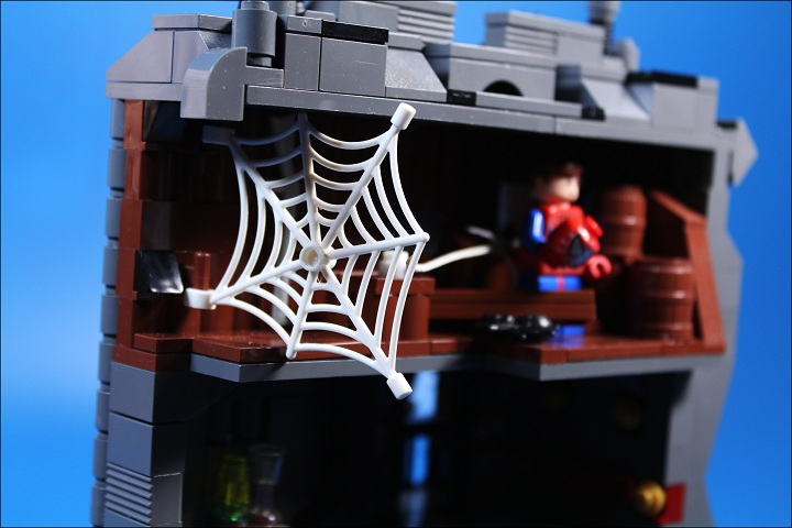 LEGO MOC - Герои и злодеи - Убийца наказан: Паутина!