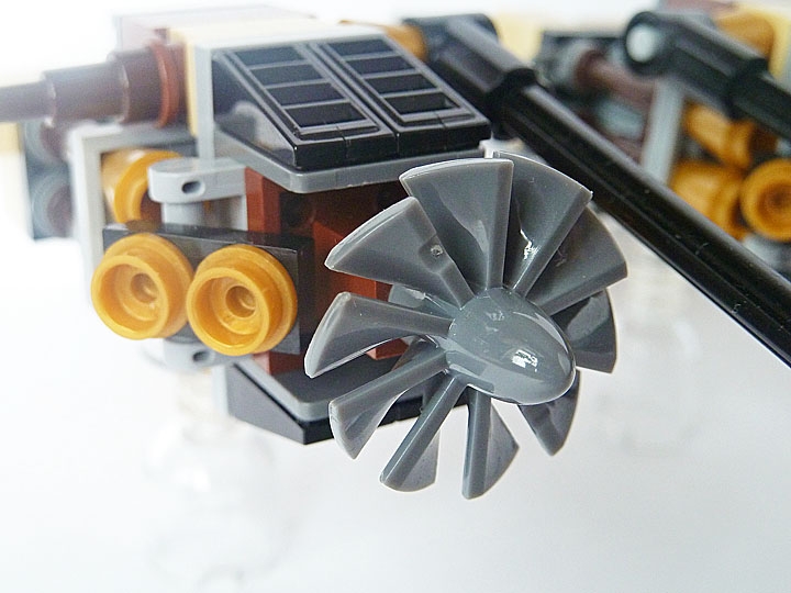 LEGO MOC - Steampunk Machine - Гоночная капсула Энакина: Один из двигателей.