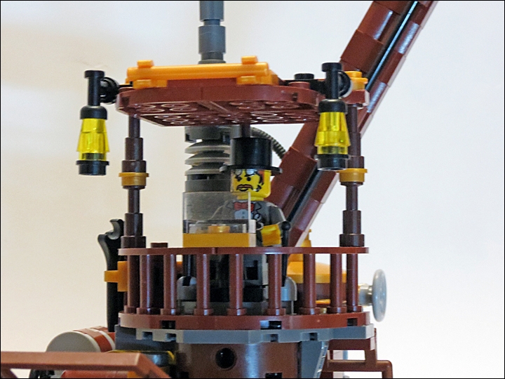 LEGO MOC - Steampunk Machine - Steampunk Harvester: Рабочее место оператора. Удобно, свежо и светло!