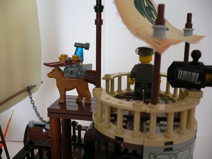 LEGO MOC - Steampunk Machine - Летучий паровой корабль: Балкончик и 'взлетная полоса' для собаки.