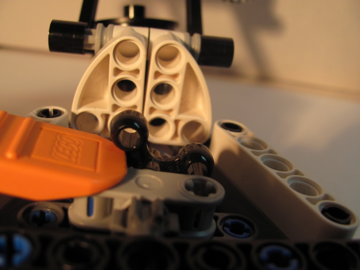 LEGO MOC - Steampunk Machine - Steampunk 'Persecutor': Крутим сепаратором руль, и...