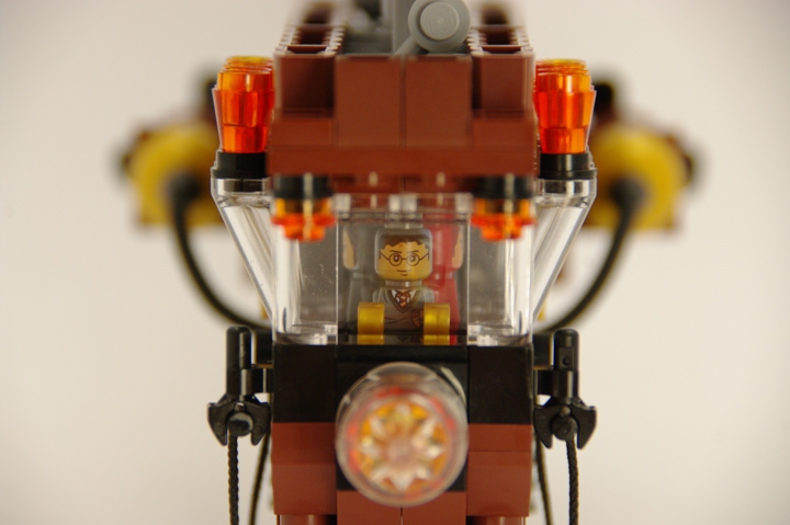 LEGO MOC - Мини-конкурс 'Битва Дирижаблей' - Дирижабли в Хогвартсе: Ой, а кто это у нас за штурвалом?!