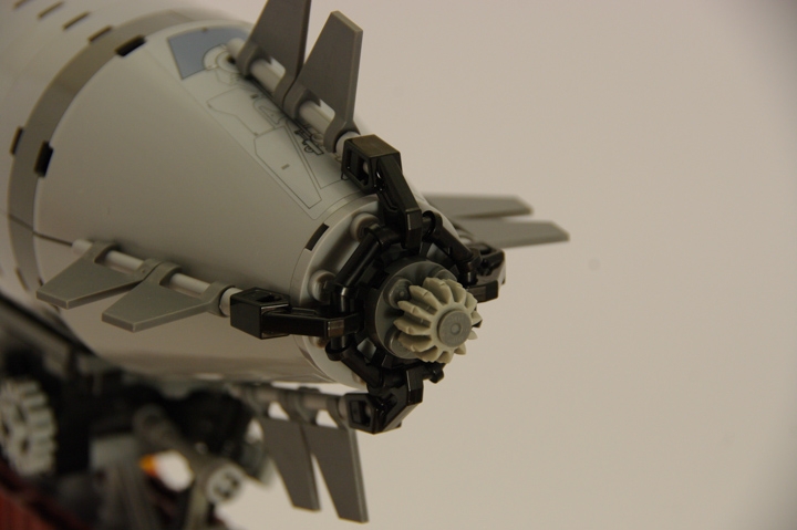 LEGO MOC - Мини-конкурс 'Битва Дирижаблей' - Дирижабли в Хогвартсе: Стабилизаторы, руль и сопла - вроде бы все в порядке...