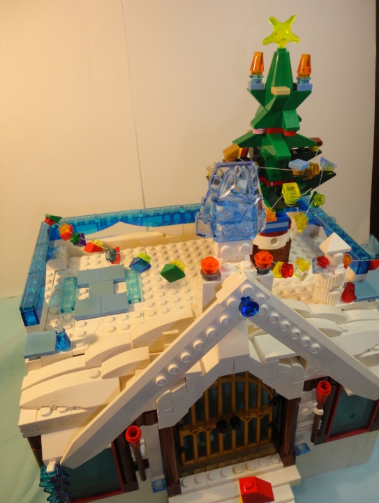 LEGO MOC - Новогодний Кубик 2014 - В гостях у Дедушки Мороза