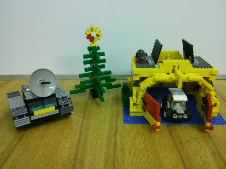 LEGO MOC - Новогодний Кубик 2014 - Новая техника современного Деда Мороза