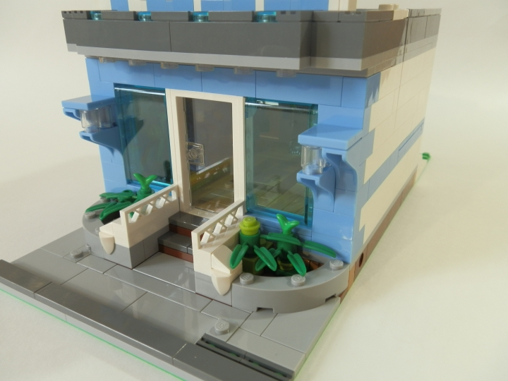 LEGO MOC - Новогодний Кубик 2014 - Магазин игрушек.