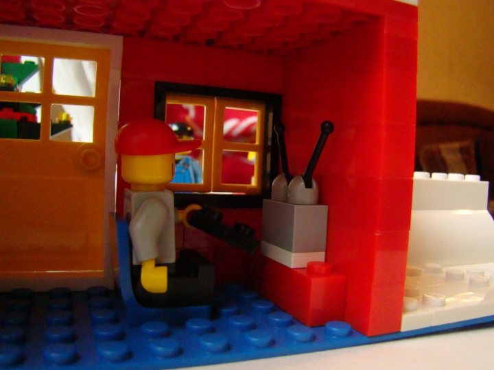 LEGO MOC - Новогодний Кубик 2014 - Новогодняя зарисовка.: там ждет меня папа.