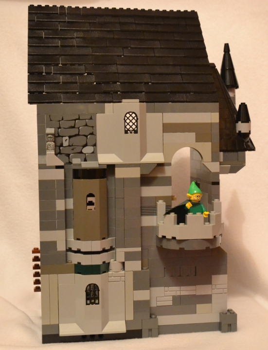 LEGO MOC - Новогодний Кубик 2014 - 'В глубине виллы 'Ночной кошмар'...: Сочельник.<br />
Пять часов одиннадцать минут...