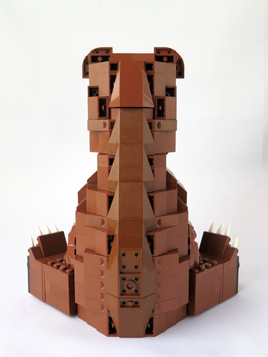 LEGO MOC - 16x16: Animals - Мишка: Ну, а здесь моя спинка.