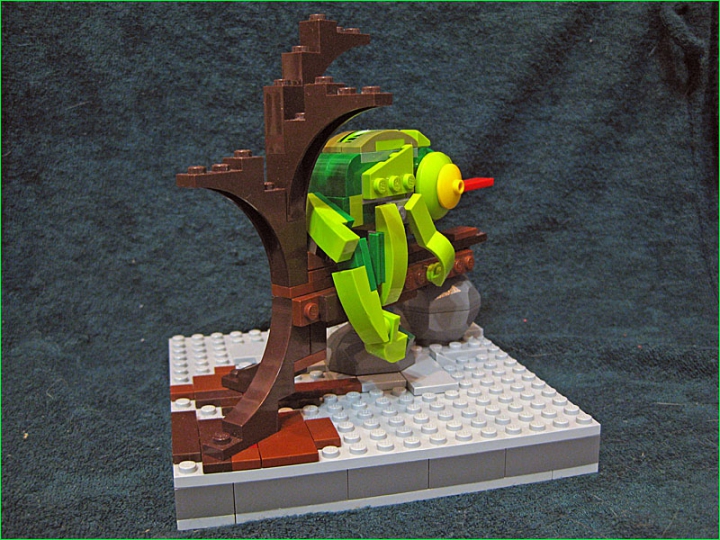 LEGO MOC - 16x16: Animals - Little Green Chameleon: Гибкий, длинный и цепкий хвост!