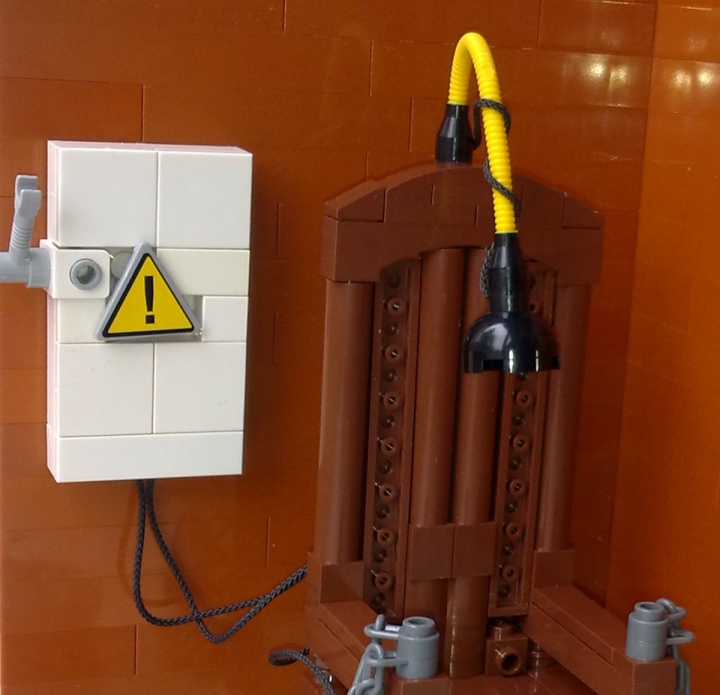 LEGO MOC - 16x16: Technics - Электрический стул