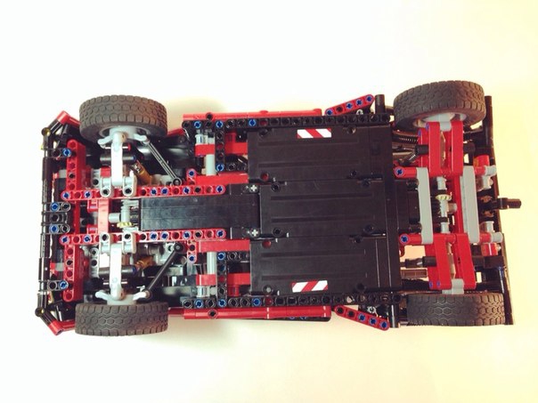 LEGO MOC - Technic-конкурс 'Легковой автомобиль' - peugeot 205 t16 