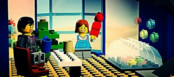 LEGO MOC - Новогодний Кубик 3015 - Новый год-новая жизнь!: В общем-то все традиции остались как и прежде, но только теперь дома всегда стоит искусственная елка, а за окном вечная пустыня в связи с тысячелетними войнами. 