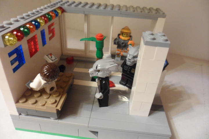LEGO MOC - Новогодний Кубик 3015 - Прерванный праздник: Сотрудник вскочил на кровать, в двери вбегает подмога.