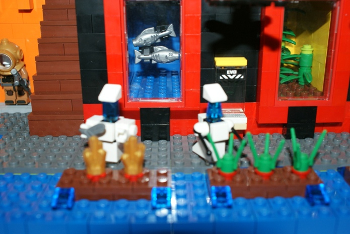 LEGO MOC - Новогодний Кубик 3015 - 3015-ый, привет из 2015 года: Рыбы и теплица