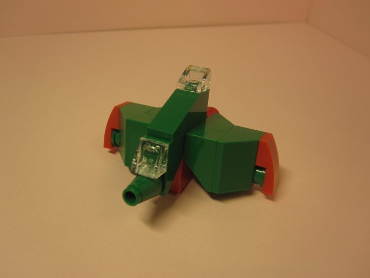 LEGO MOC - Новогодний Кубик 3015 - НТО (Новогоднее  Техническое Оборудование): На десерт, венец ЭНИ (Эльфийский Научный Институт ) - звездный перехватчик НГ-15 (Новый Год). <br />
Из-за развития космического пиратства пришлось создать новый класс перехватчиков, способных обеспечить защиту Новогодним конвоям