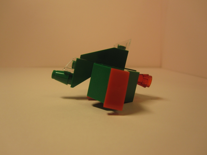 LEGO MOC - Новогодний Кубик 3015 - НТО (Новогоднее  Техническое Оборудование): Вид сбоку