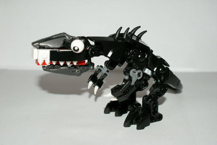 LEGO MOC - Мир Юрского периода - Легкая добыча?: 'Малыш'-аллозавр