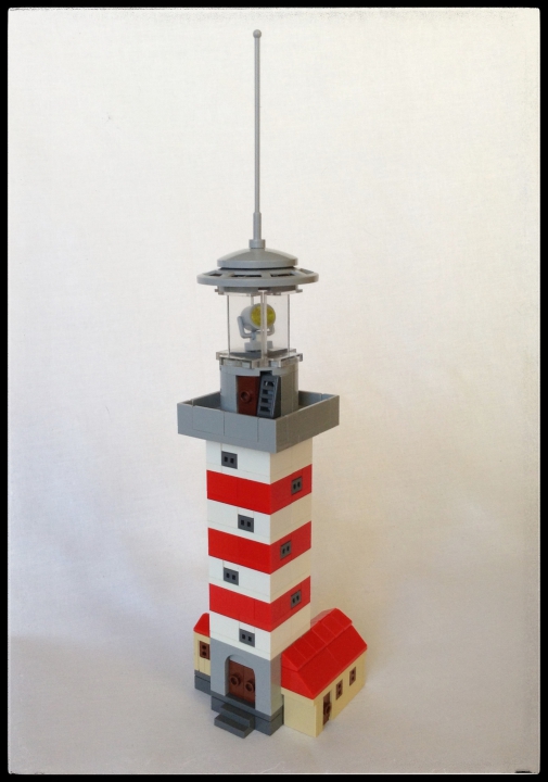 LEGO MOC - Погружение - Внеконкурсный маяк в трех масштабах (mini scale, micro scale, nano scale) : Масштаб 1. (mini scale)