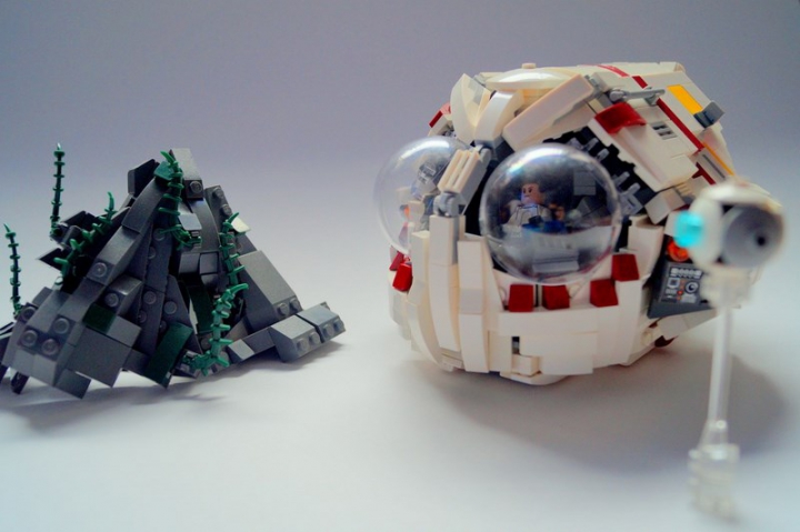 LEGO MOC - Погружение - Подводный аппарат МП-1: У МП-1 имеется также исследовательский зонд.