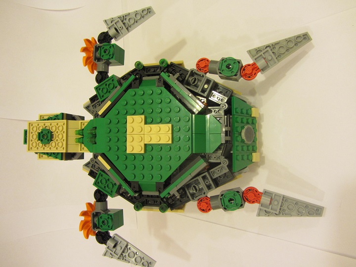 LEGO MOC - Погружение - Тортилус: Пузо с логотипом.