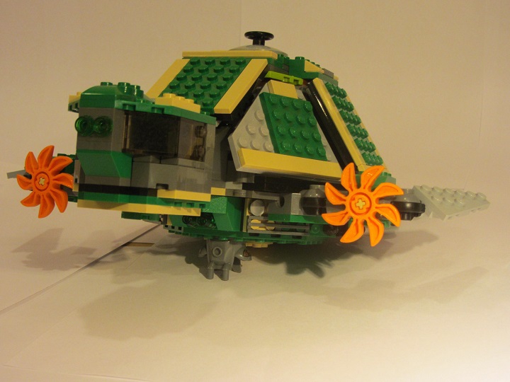 LEGO MOC - Погружение - Тортилус: Вид спереди.