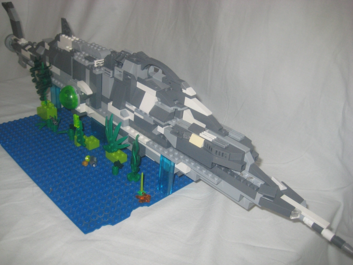 LEGO MOC - Погружение - Наутилус - подвижный в подвижном: Фото для сравнения:<br />
лодка из лего...
