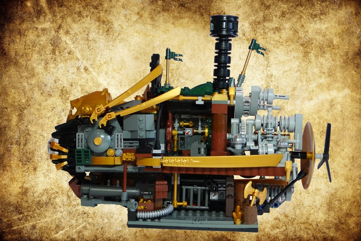 LEGO MOC - Погружение - Golden Lionardo: Давайте побываем в каждой комнате! Каюта! Здесь расположился роскошный трон (наверняка ворованный) и резной деревянный штурвал. Уютненько так.