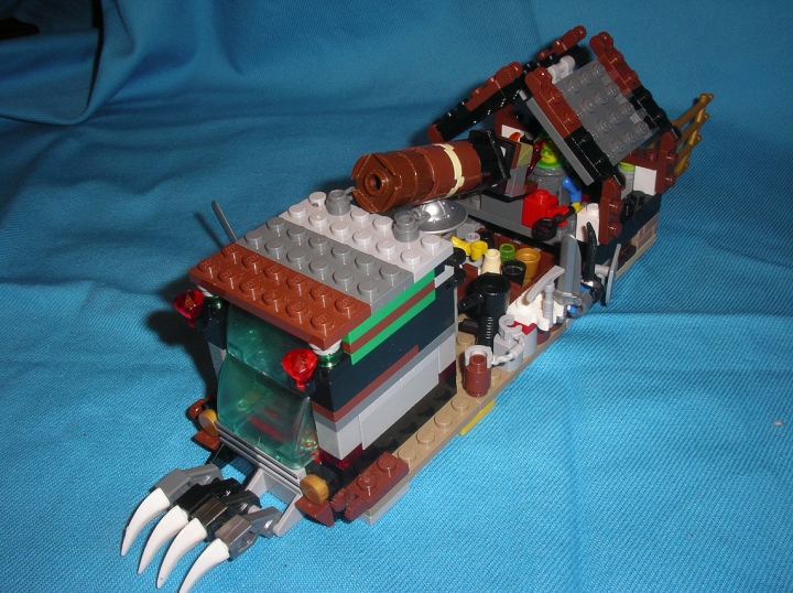 LEGO MOC - Погружение - Пвпл-первая военная подводная лодка: Подлодка.