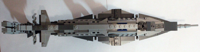LEGO MOC - Погружение - Наутилус: Вид сверху, показывающий горизонтальные стабилизаторы-плавники.