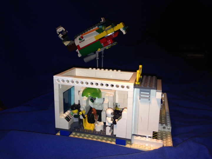 LEGO MOC - Погружение - Школа навигации батискафов (2050г.): Так выглядит школа изнутри. (навигации батискафов;)