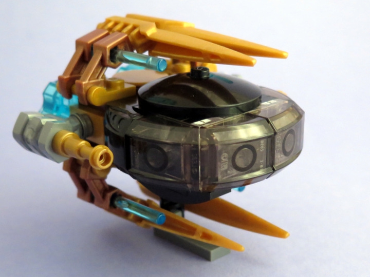 LEGO MOC - Битва Мастеров 'В кубе' - Golden Uninoida: Перейдём к альтернативному режиму. Скоростному и менее маневренному.