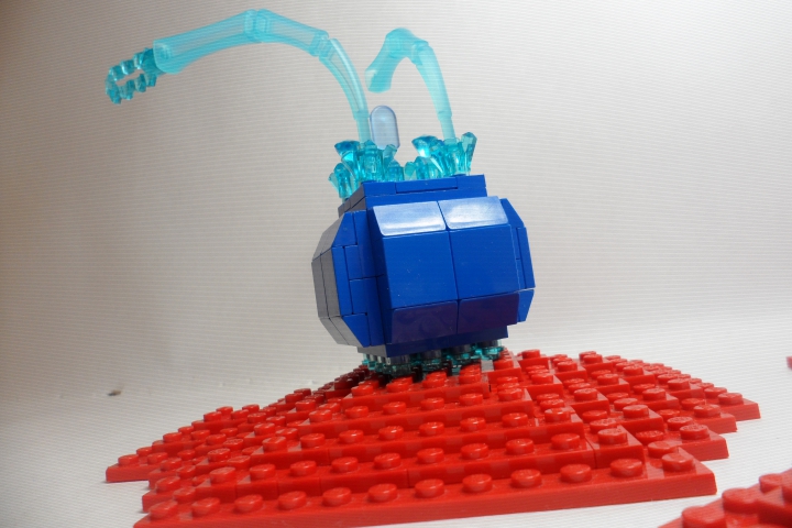 LEGO MOC - Инопланетная жизнь - Охота на синий куб: Самый большой модуль.