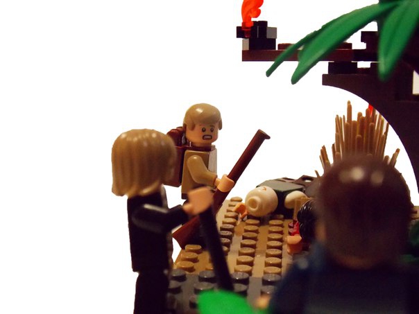 LEGO MOC - Радости и Горести Великой Победы - 'Мало кто помнит этот дом...': -Эх,сам не могу понять.Но если бы я мог сказать себе тогда что-нибудь,то это была бы фраза...