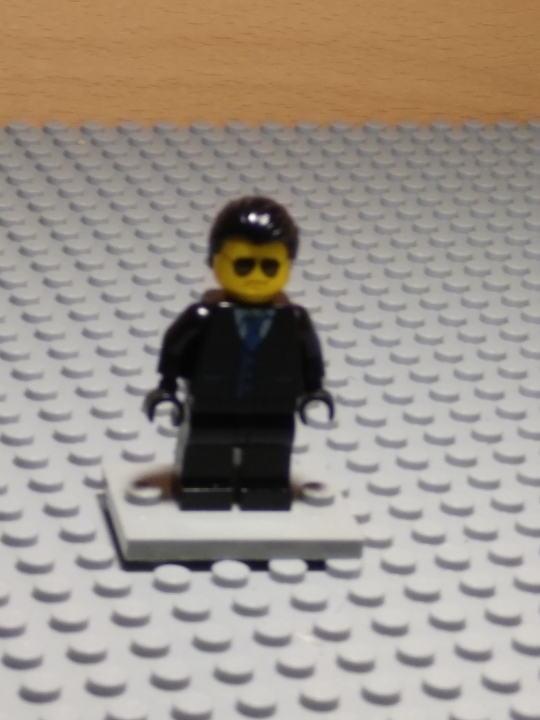 LEGO MOC - Конкурс Детективов - Офис детектива: А вот и сам детектив 