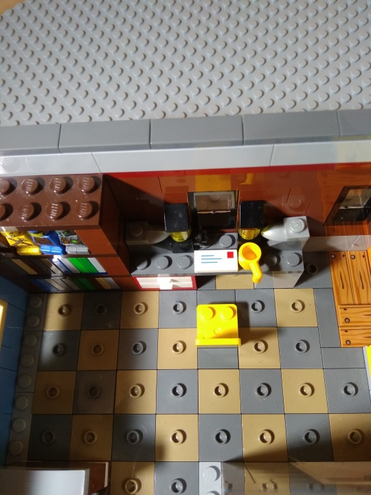 LEGO MOC - Конкурс Детективов - Офис детектива: Второй стол детектива 