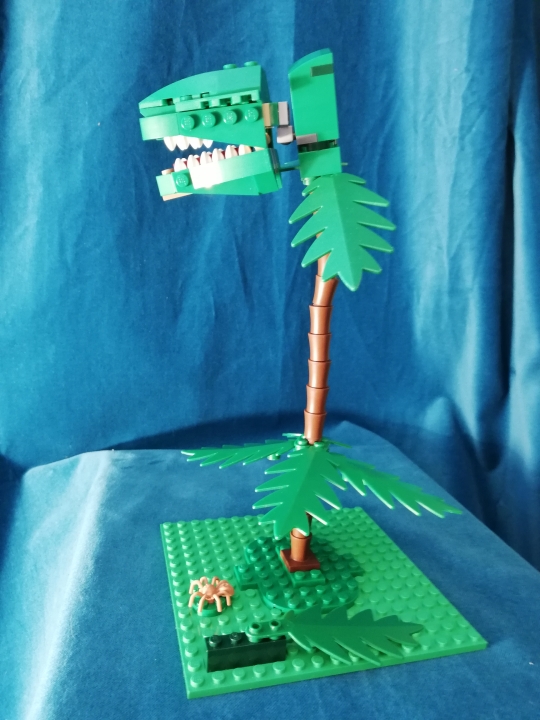 LEGO MOC - 16x16: Ботаника - Рося́нка (лат. Drósera)