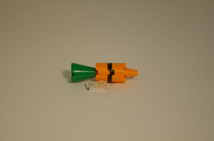 LEGO MOC - 16x16: Ботаника - Овощи на грядке: Маленькая морковка.