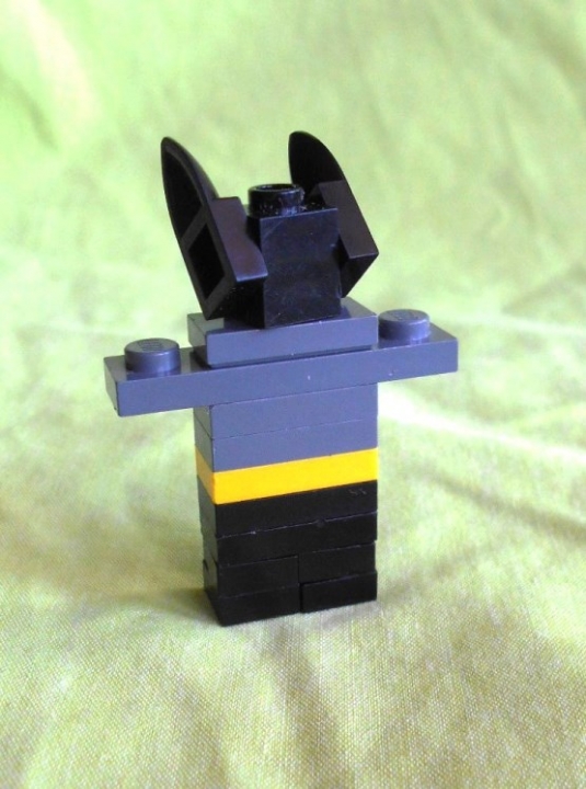 LEGO MOC - 16x16: Batman-80 - Сынишка Бэтмена: И шевелить ушами!
