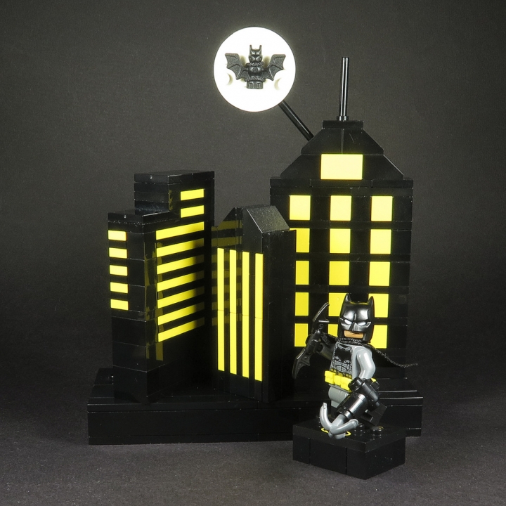 LEGO MOC - 16x16: Batman-80 - Диорама Готэм-Сити: Бэтмен на страже Готем-Сити