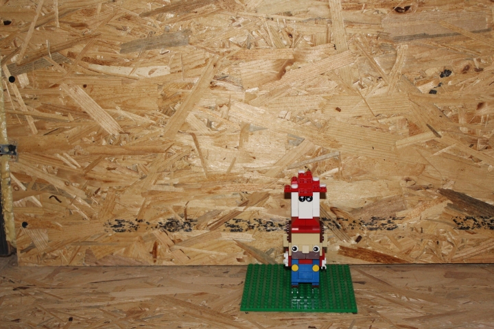 LEGO MOC - 16x16: Чиби - Марио: М: - Ой, больно.<br />
Г: - Хи-хи-хи!