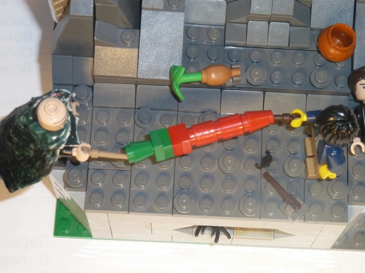 LEGO MOC - 16x16: Поединок - Поединок Гарри Поттера и Волан-де-морта.: Само сражение и его герои.