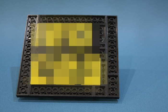 LEGO MOC - 16x16: Микро - Тадж-Махал: На обратной стороне я собрал надпись - свой никнейм. Но по правилам конкурса пришлось ее скрыть. Кто угадает автора?