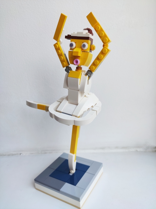 LEGO MOC - LEGO-конкурс 16x16: 'Все работы хороши' - Начинающая балерина: 3